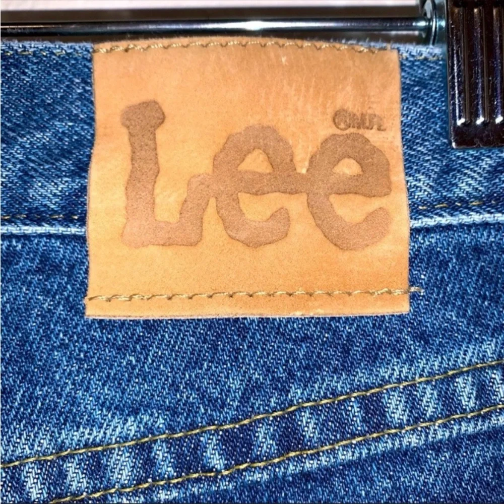 Lee Size 14 Petite Cotton Straight Leg Jeans.